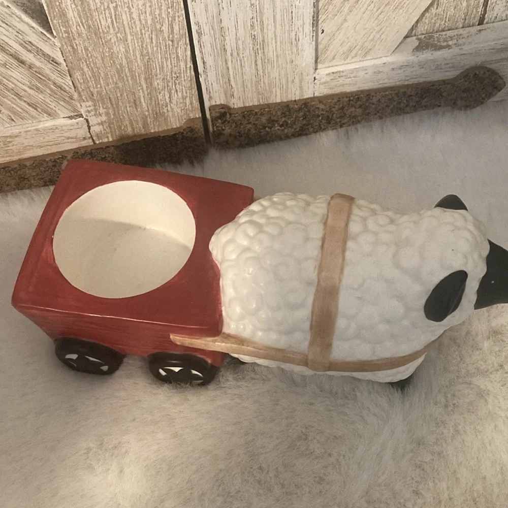 Yankee Candle Sheep Pulling Cart Tea Light Holder